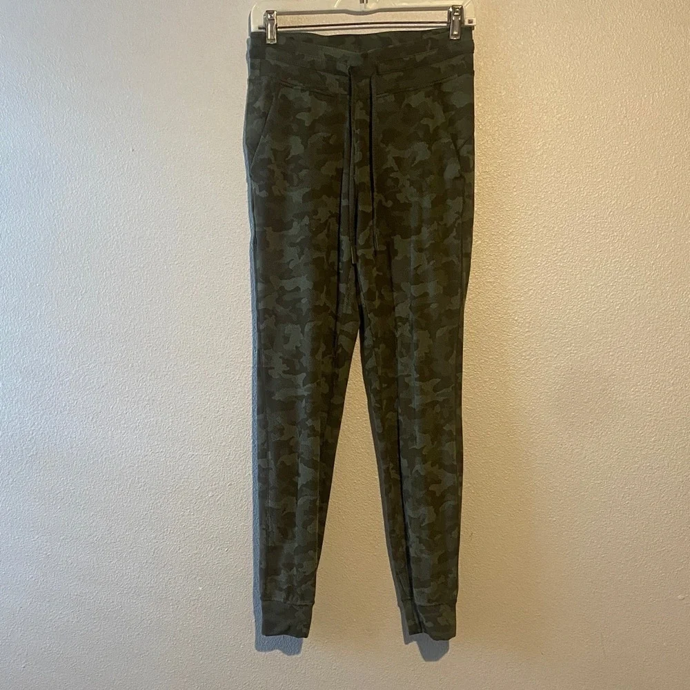 Lululemon Ready to Rulu Jogger 29